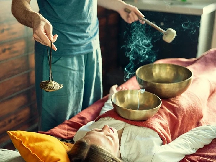 Learn relaxing rotating massage therapy after energy balance at spa 1 min