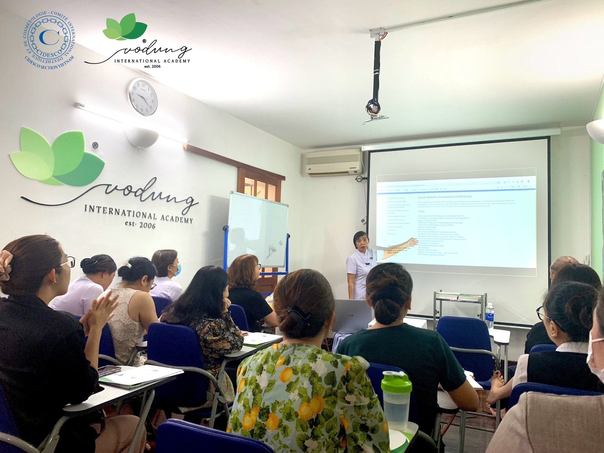 hop dong nhuong quyen thuong hieu spa tat ca nhung gi ban can biet 2 min